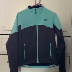 A super comfy north face jacket!!